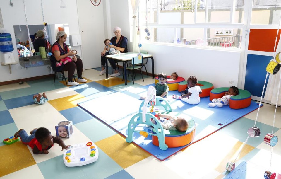 A educação infantil deve ter como foco principal o desenvolvimento motor, cognitivo e afetivo da criança | Aniele Nascimento/Gazeta do Povo