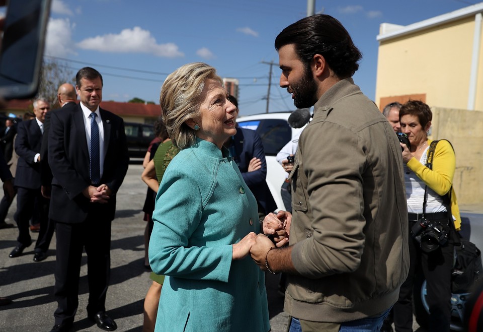 Hillary Clinton deve levar a maioria dos votos no Novo México, mas Donald Trump ainda pretende supreender a democrata. | Justin Sullivan/AFP