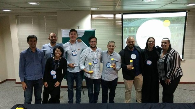 Equipe da Contraktor, equipe vencedora do Desafio Paraná de Startups | Reprodução/Facebook/