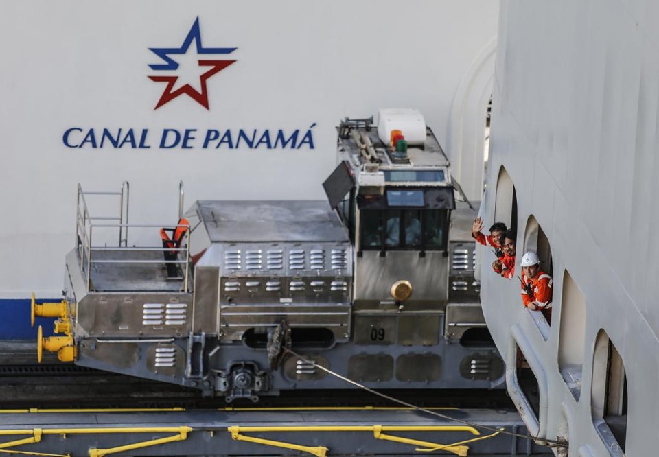 Apesar de atender a 17 commodities diferentes, são as cargas de produtos prontos, em contêineres, que dominam o transporte. | Jonathan Campos/Gazeta do Povo