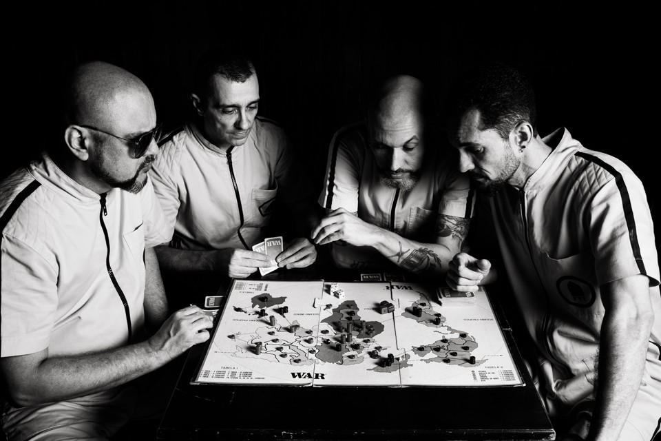 Retrofoguetes promove novo disco em Curitiba | Uanderson Brittes/Divulgação