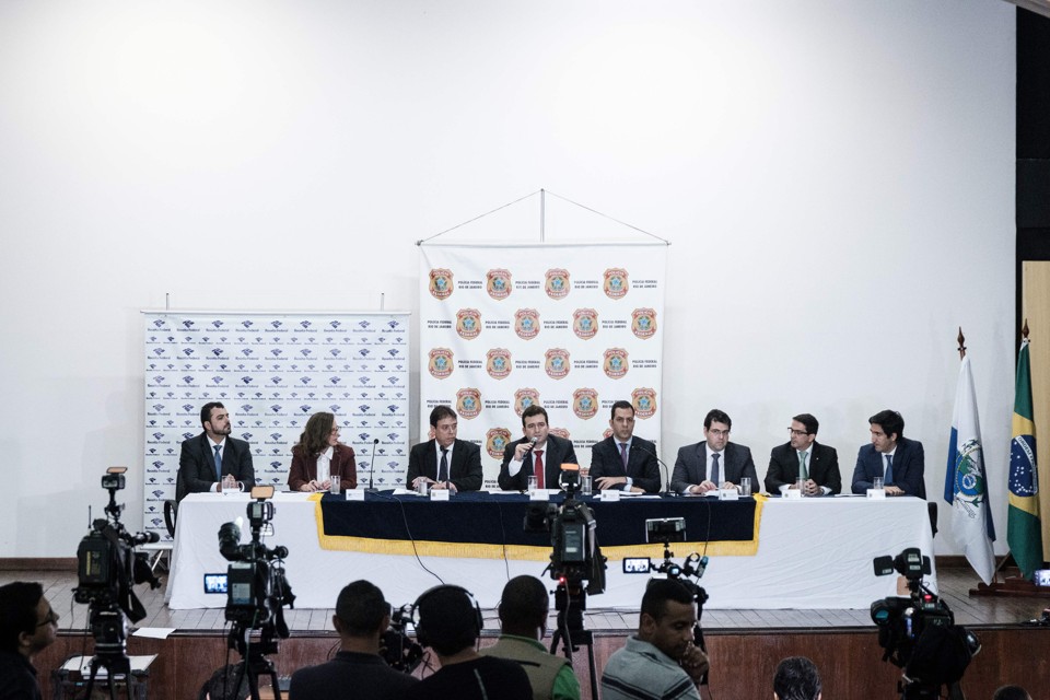 Entrevista coletiva de procuradores, delegados e auditores da Receita | Yasuyoshi Chiba/AFP