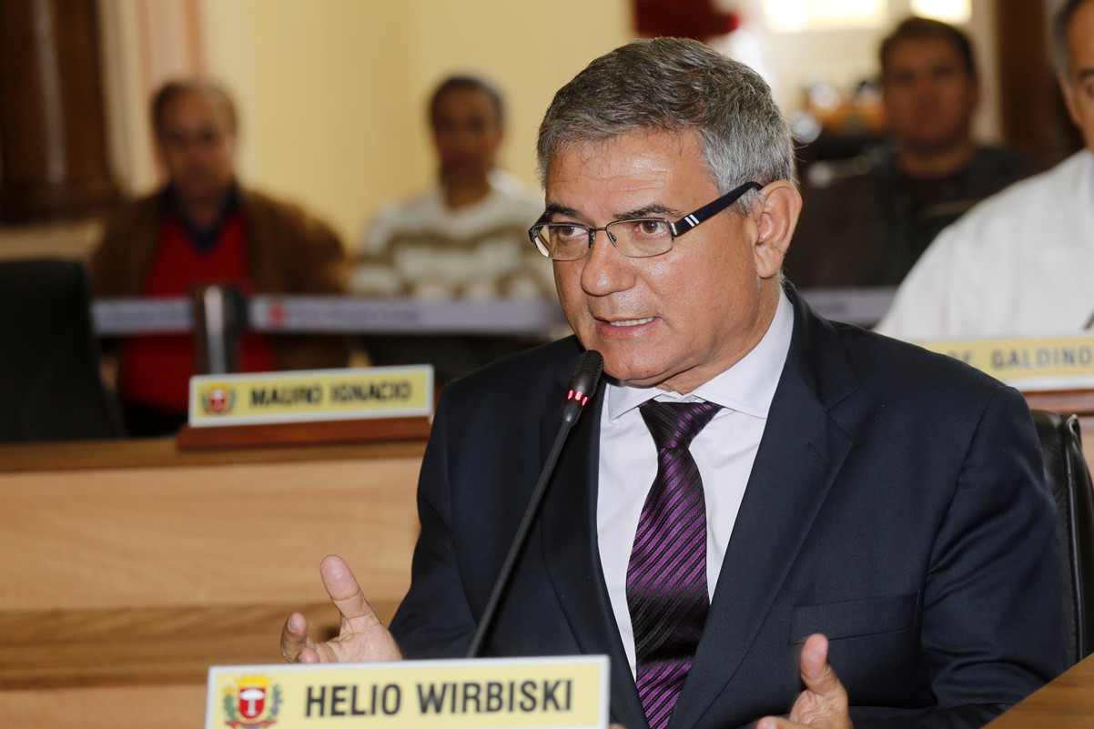 Hélio Wirbiski (PPS) cobra os partidos para a indicação dos membros da comissão que vai analisar o orçamento impositivo | Divulgação/Câmara Municipal de Curitiba