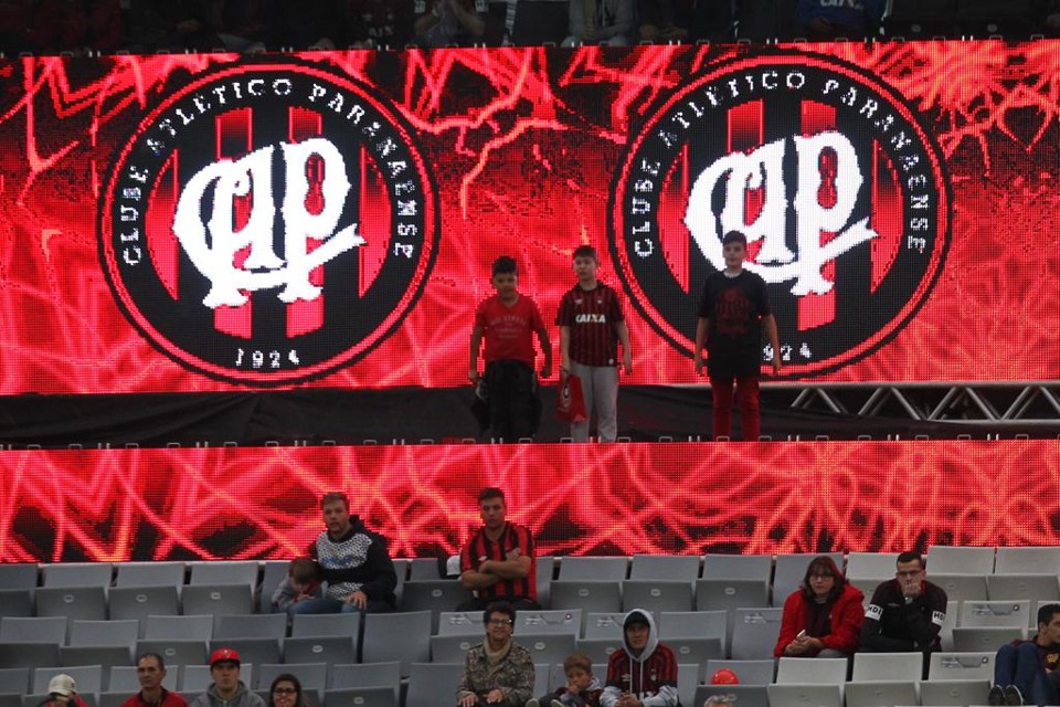 Valor da Arena da Baixada ajudou a colocar o Atlético à frente de Flamengo e Boca no ranking da Forbes | Daniel Castellano/Gazeta do Povo