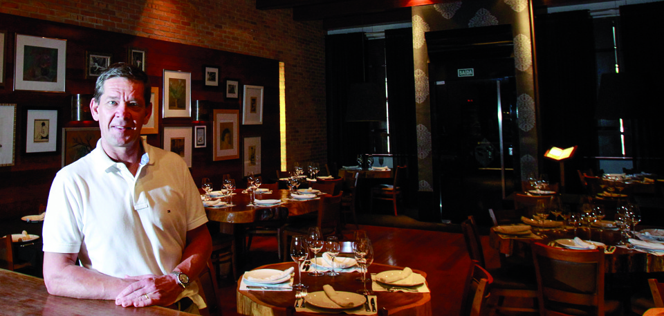 Design do restaurante é um dos pontos fortes da rede. Júnior Durski busca novamente um sócio. | Daniel Castellano/Gazeta do Povo