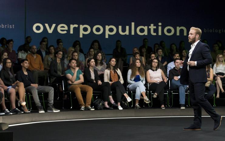 Ben Foster na pele do milionário Bertrand Zobrist, no filme ‘Inferno’: o sedutor discurso da armadilha malthusiana não morreu | /Divulgação