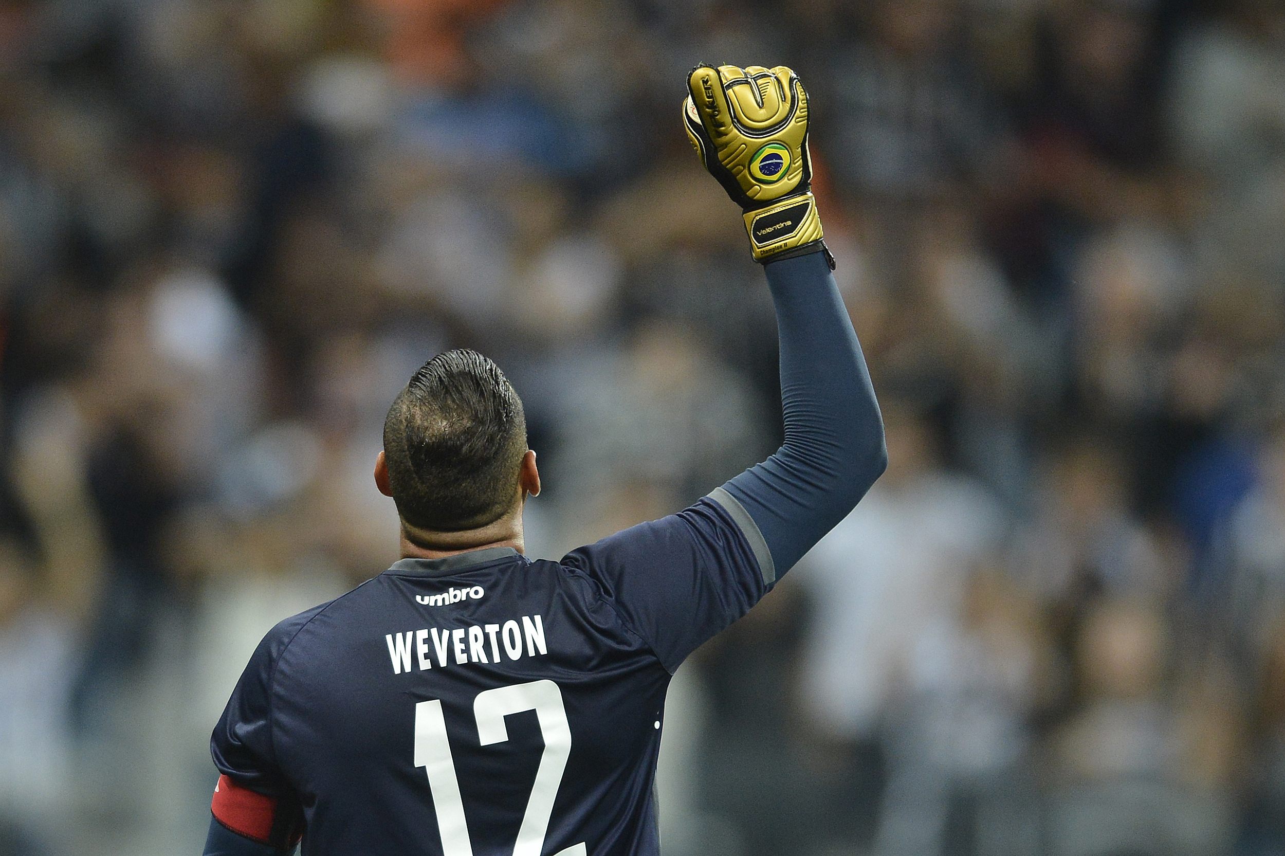 Weverton comemora empate em Itaquera. | MAURO HORITA/ESTADÃO CONTEÚDO
