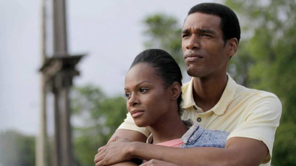 Michelle e Barack em sua juventude | Divulgação/