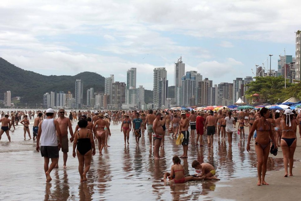 Praias no litoral de Santa Catarina têm quase 80% de pontos próprios para banho | Walter Alves/Gazeta do Povo/Arquivo