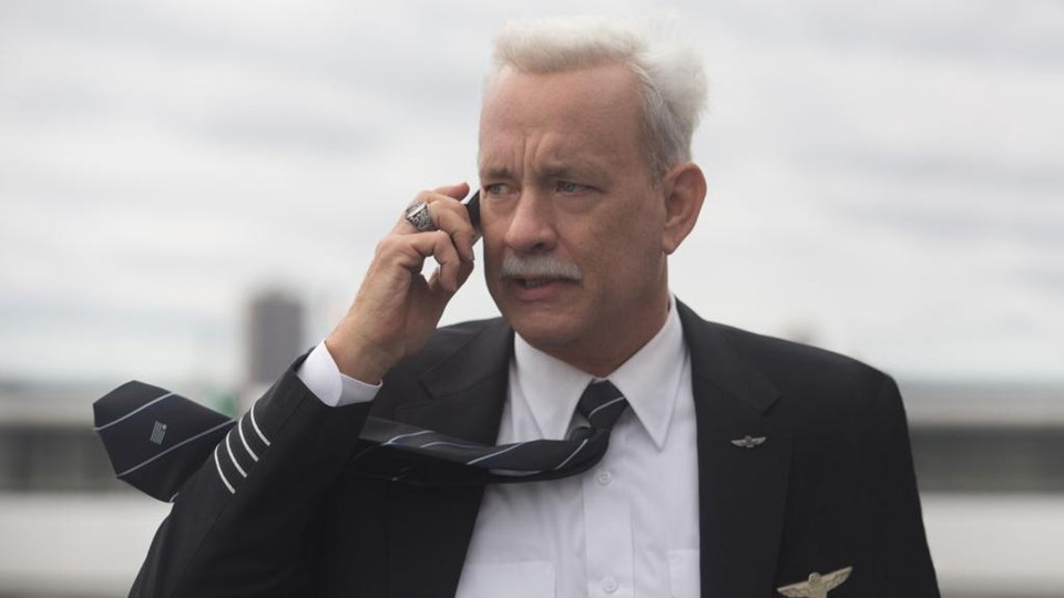 Tom Hanks interpreta o comandante que pousou um avião no rio Hudson | Divulgação/