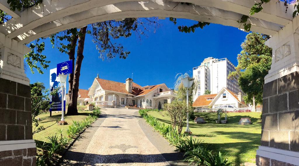 Parceria firmada entre Microsoft e Centro Europeu começa a funcionar em 2017 | Divulgação