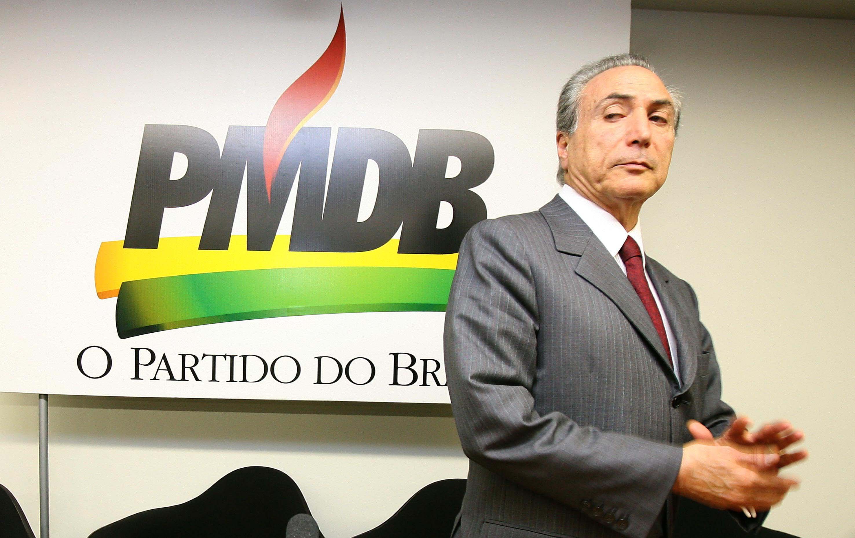 Temer decidiu liberar verba de emendas parlamentares e para os prefeitos para fazer afago às bases no fim do ano. | Sergio Lima/Folha Imagem