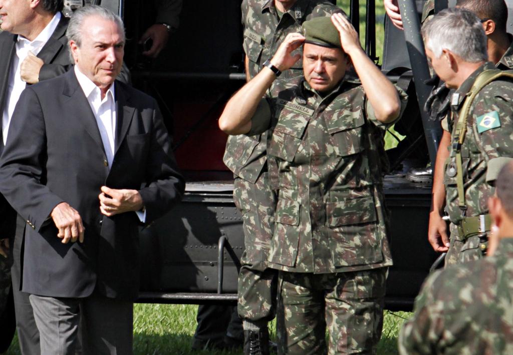 Temer: reajuste beneficiaram, entre outras categorias, os comandas das Forças Armadas. | Christian Rizzi/Gazeta do Povo/Arquivo