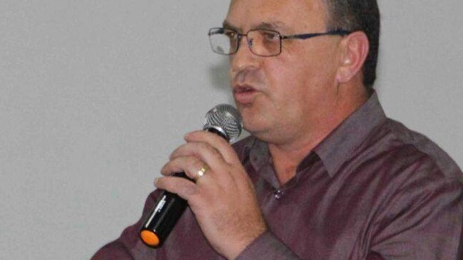 Loir Dreveck (PMDB) foi eleito prefeito de Piên na última eleição. | Reprodução/Facebook