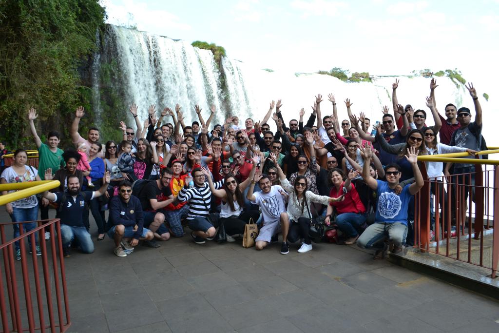 Em 2016, a Tecnospeed completou 10 anos e levou os colaboradores para a passar um fim de semana em Foz do Iguaçu com direito a acompanhante. | Divulgação