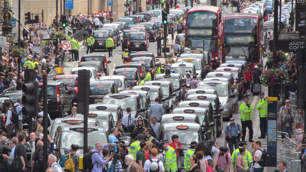 Em Londres, taxistas protestam contra o Uber | Jerry Godwin/Creative Commons