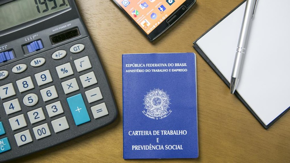 Pacote pode liberar FGTS para o pagamento de dívidas | Marcelo Andrade/Gazeta do Povo