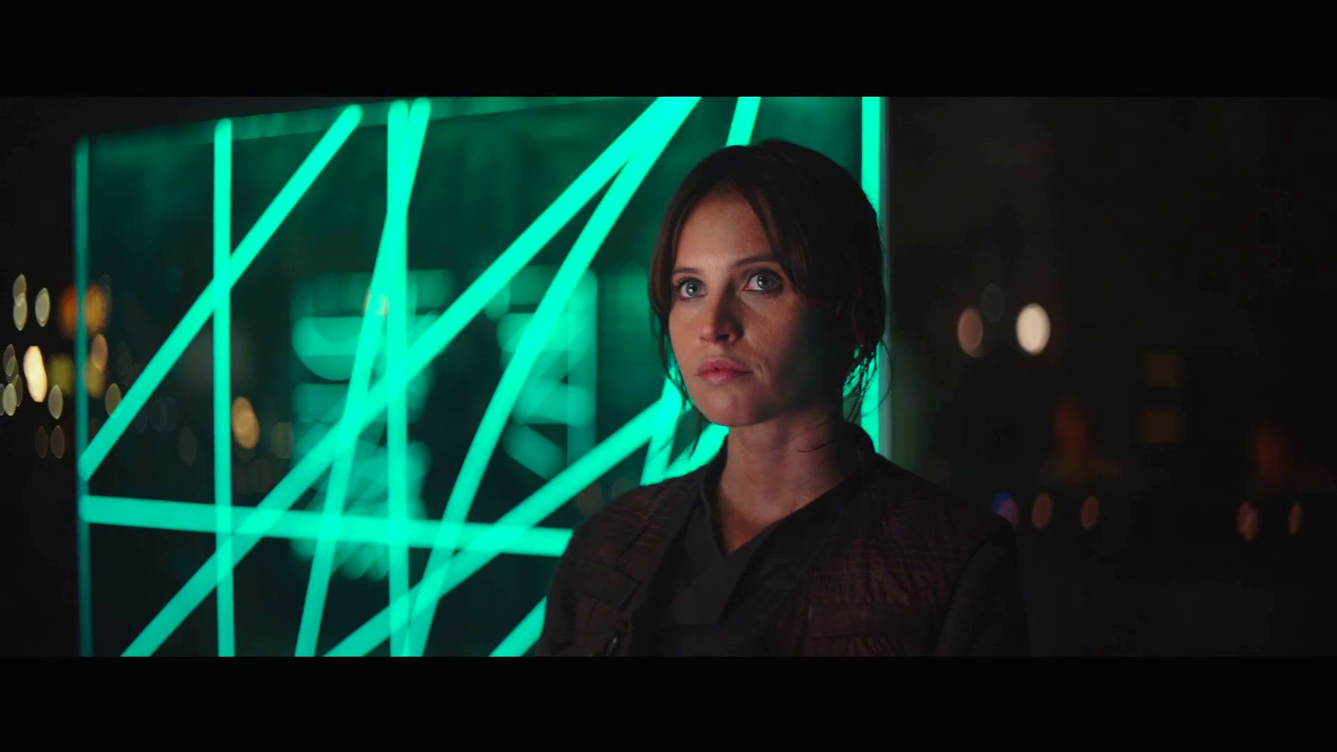 Felicty Jones, protagonista de “Rogue One”: apesar do sucesso das personagens femininas, mulheres seguem longe da direção | Divulgação/