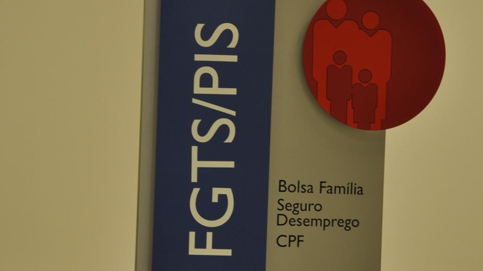 Uso do FGTS para pagar dívidas mostra como ele distorce a economia | Thais Souza/Thais Souza
