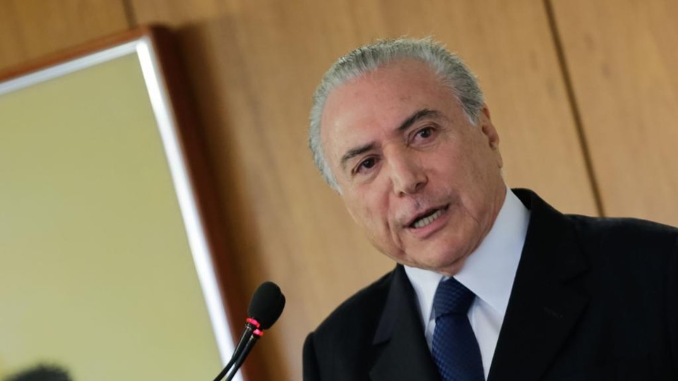 Temer libera R$ 1,2 bilhão para emendas parlamentares Presidente Michel Temer liberou R$ 1,2 bilhão em emendas. | Beto Barata/PR