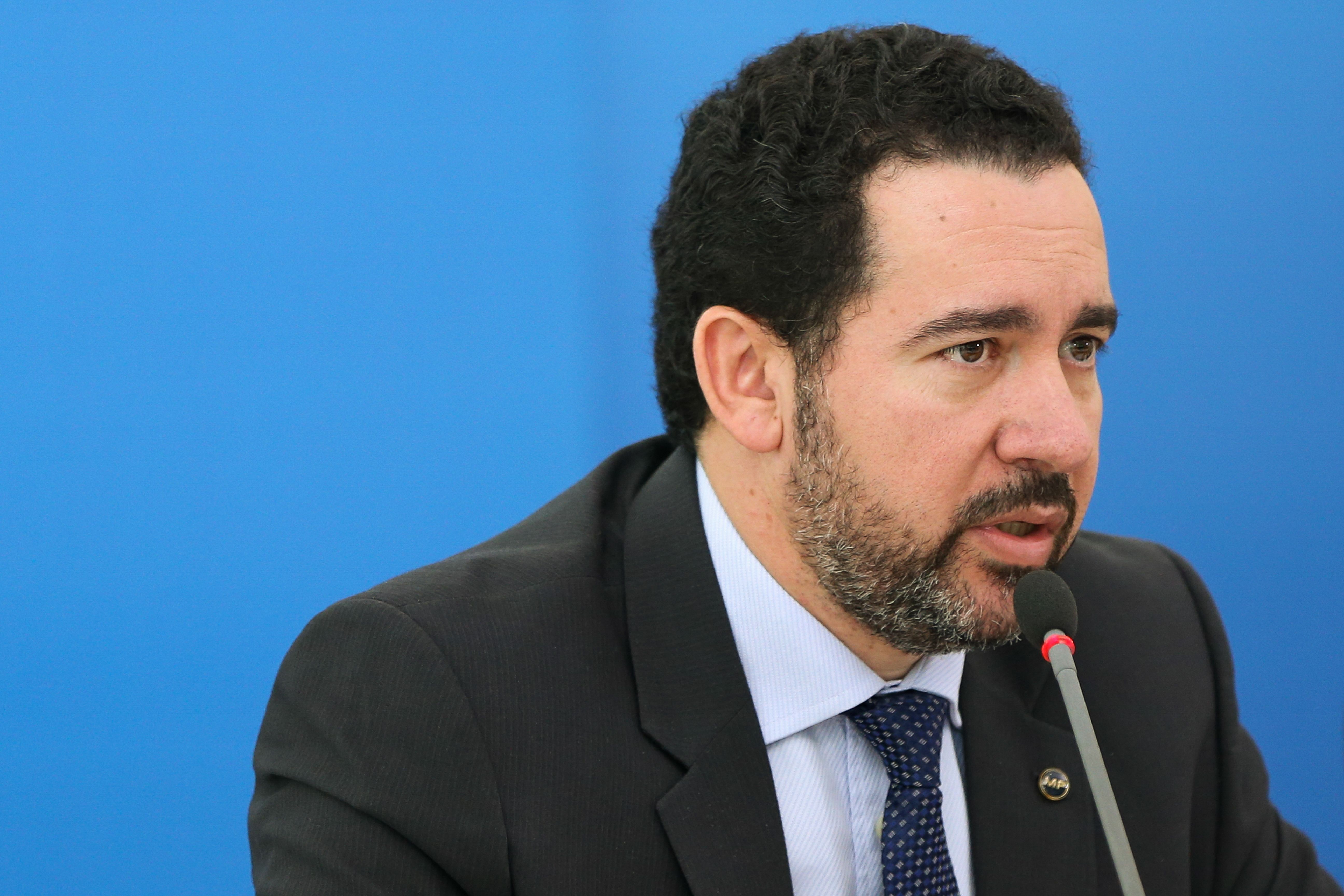 Dyogo Oliveira anunciou o reajuste, mas não disse o impacto nas contas públicas | Marcelo Camargo/Agência Brasil