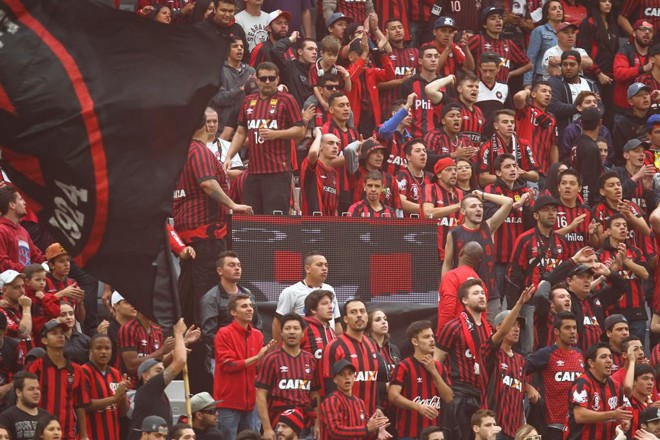 Torcida do Atlético deve lotar o estádio contra o Flamengo. | Daniel Castellano/Gazeta do Povo