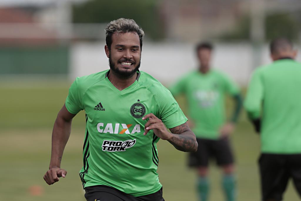 Vinícius será titular do ataque do Coxa contra a Ponte Preta. | Albari Rosa/Gazeta do Povo