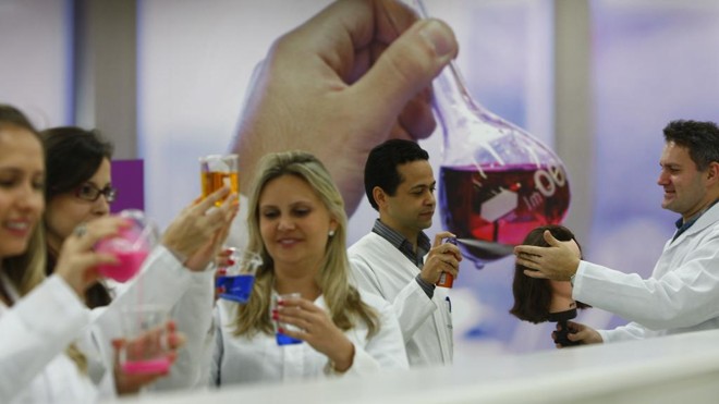 Pesquisadores do Grupo Boticário em 2014 | Jonathan Campos/Gazeta do Povo
