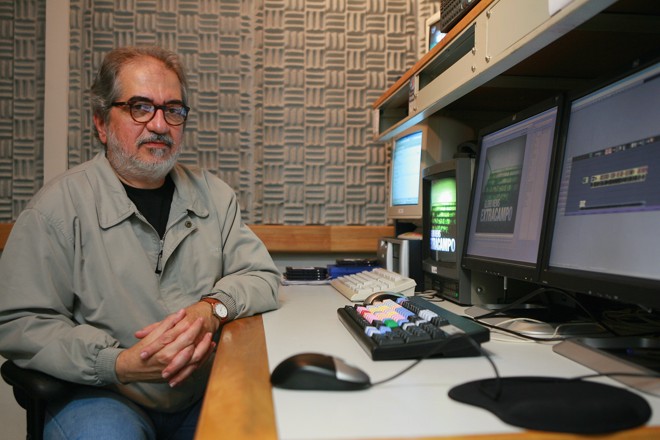 O jornalista e documentarista, Geneton Moraes Neto, faleceu aos 53 anos em decorrência de um aneurisma. | Hudson Pontes/Agência O Globo