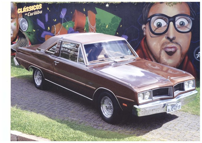 ABRIL – Dodge Magnum, ano 1980: veículo nacional com características de um importado para época. Vinha equipado com motor V8, de 215 hp, e câmbio automático. Destacava-se também pelo conforto e requinte, com estofados em veludo e ar-condicionado. Proprietário: Alexandre Gross (Maquetista). | Marco Antonio Fansolin Peres/Divulgação