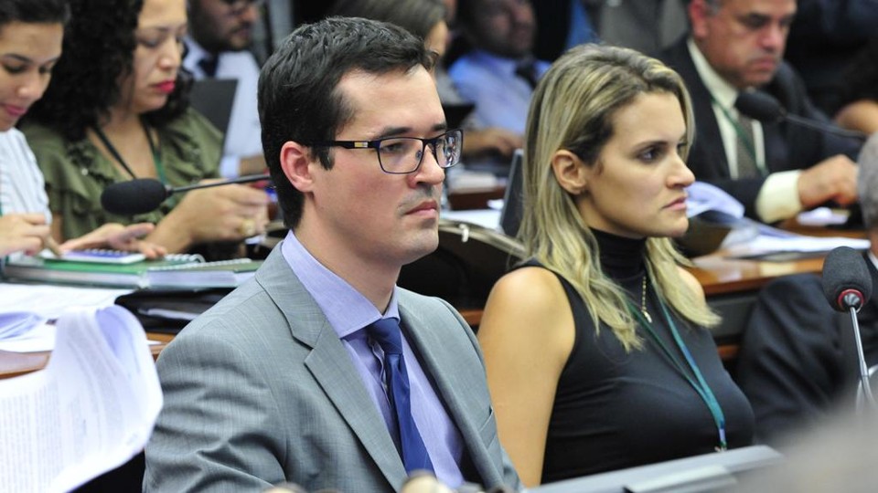 Dallagnol diz que decisão de Fux devolve esperança a milhões de brasileiros Durante a tramitação do projeto na Câmara, Dallagnol acompanhou parte dos trabalhos | Luis Macedo/Câmara dos Deputados/Arquivo