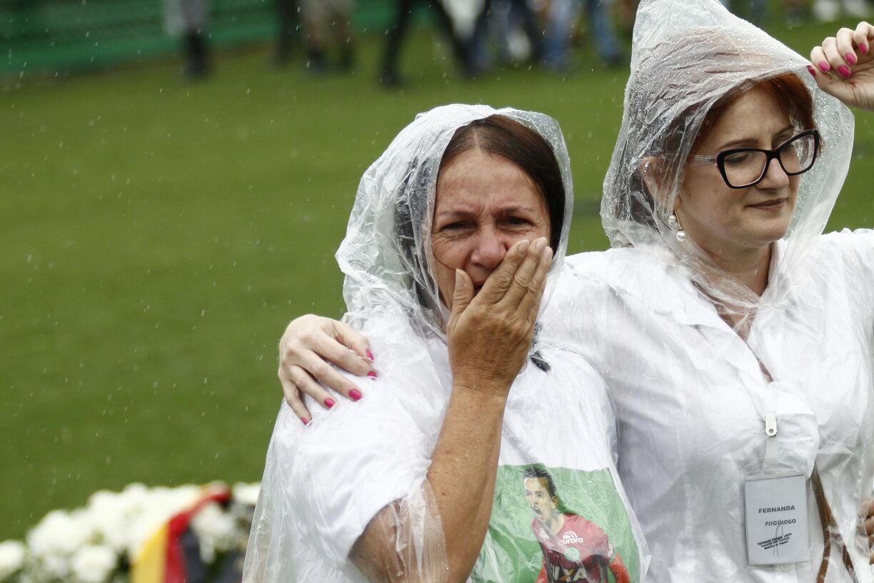 Ilaídes Padilha, mãe do goleiro Danilo, recebeu o carinho das pessoas na Arena Condá | Jonathan Campos/Gazeta do Povo