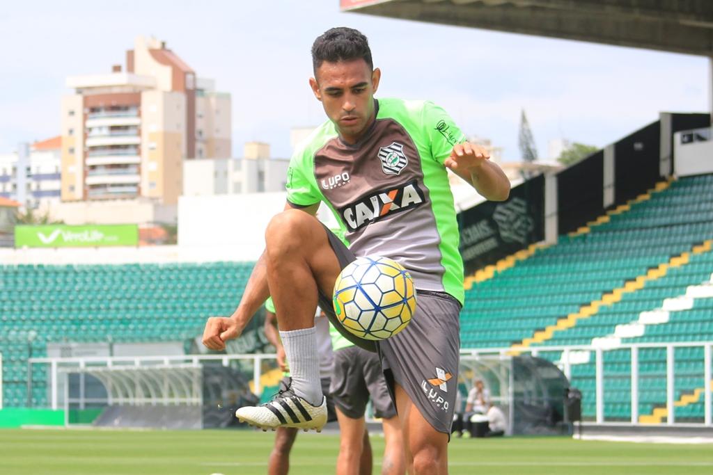 Werley vai defender o Coritiba em 2017. | Luiz Henrique/Flickr Figueirense