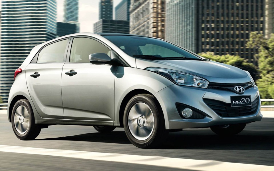 O chamado envolve 140 mil unidades do hatch HB20, do aventureiro HB20X e do sedã HB20S feitos entre 2013 e 2015. | Hyundai/Divulgação