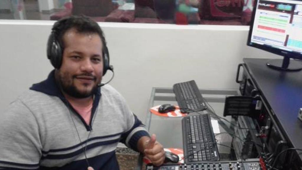 Claudelei Lima foi eleito vereador em Quedas do Iguaçu em outubro de 2016. | Reprodução/Facebook