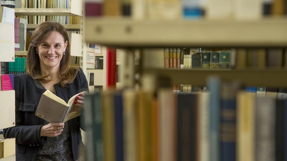 Luci Collin, autora de “A Palavra Algo” | Hugo Harada/Gazeta do Povo