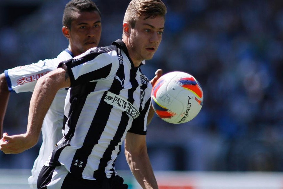 Luís Henrique em ação pelo Botafogo: jovem promessa teve poucas chances em 2016. | Luciano Belford/SSPress/Botafogo