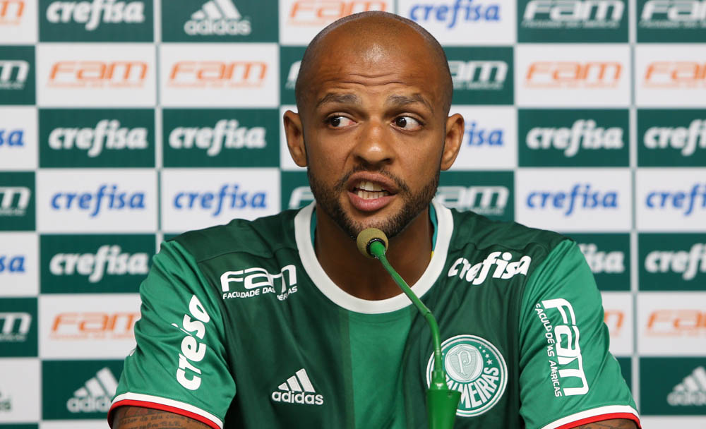Felipe Melo mostrou personalidade forte em sua apresentação oficial como jogador do Palmeiras. | Cesar Greco /Palmeiras/Divulgação