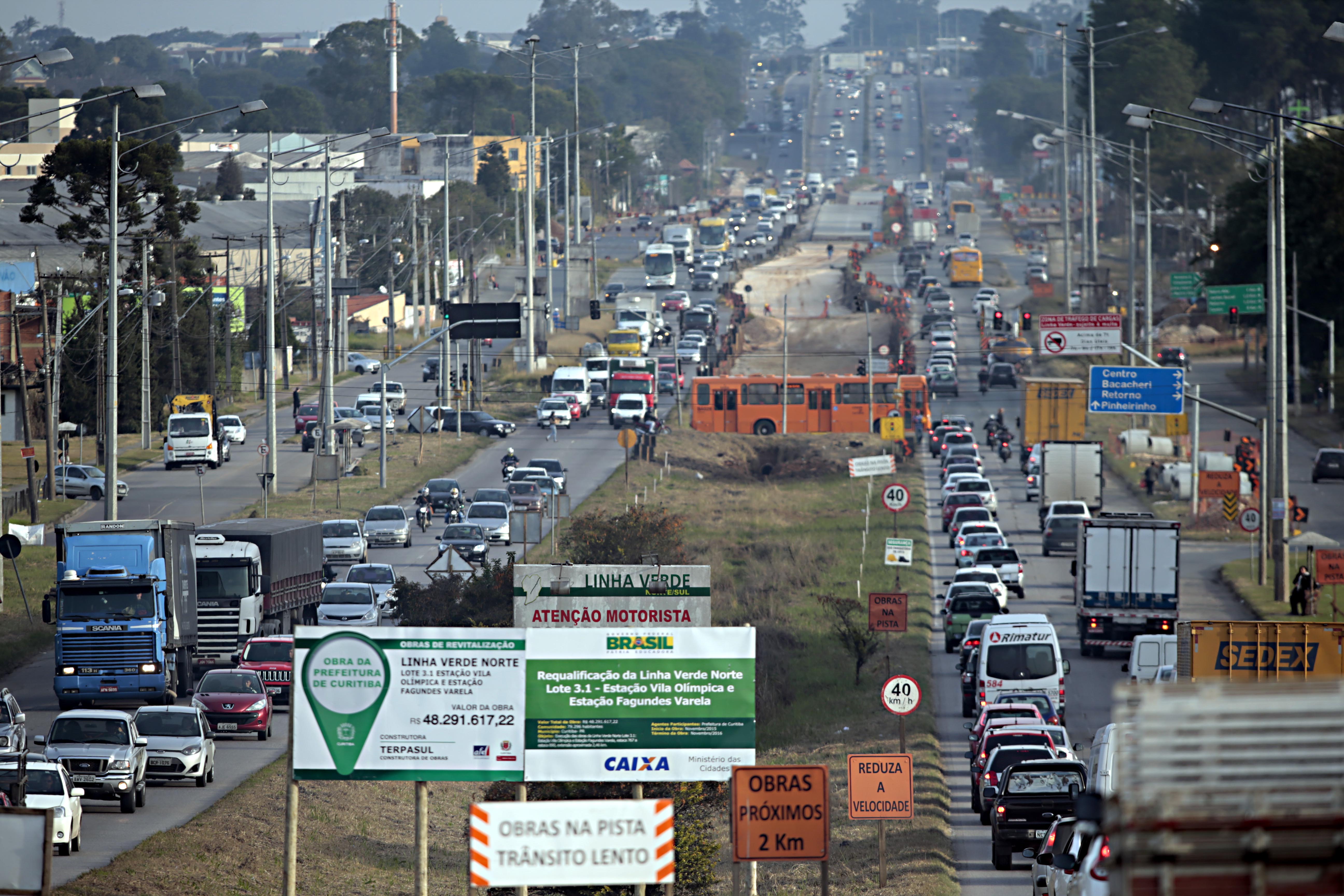 BR 476, a Linha Verde: ainda há lotes para serem concluídos | Albari Rosa/Gazeta do Povo