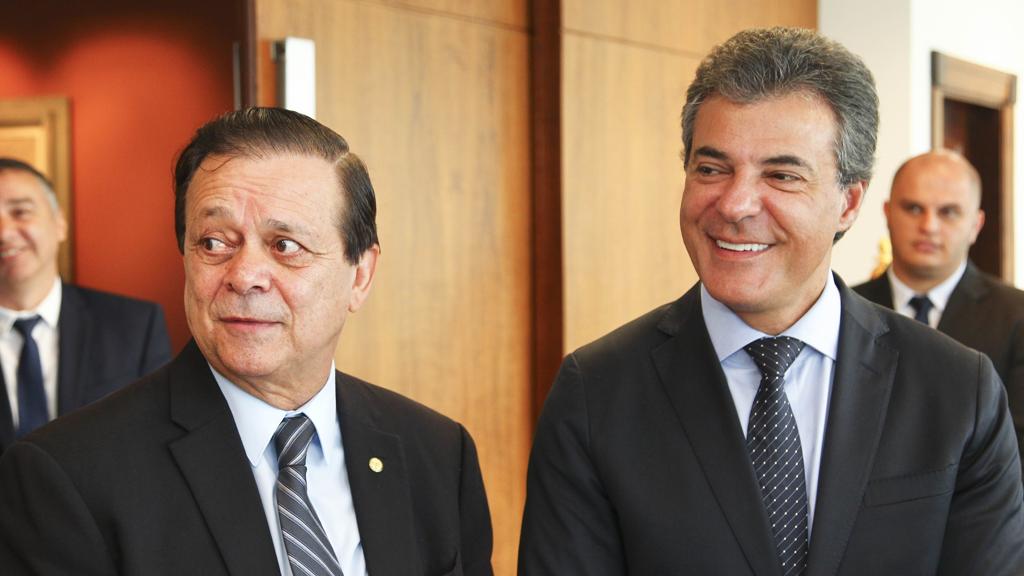 Jovair Arantes visitou o governador do Paraná Beto Richa e o vice-prefeito de Curitiba Eduardo Pimentel. | Daniel Castellano/Gazeta do Povo