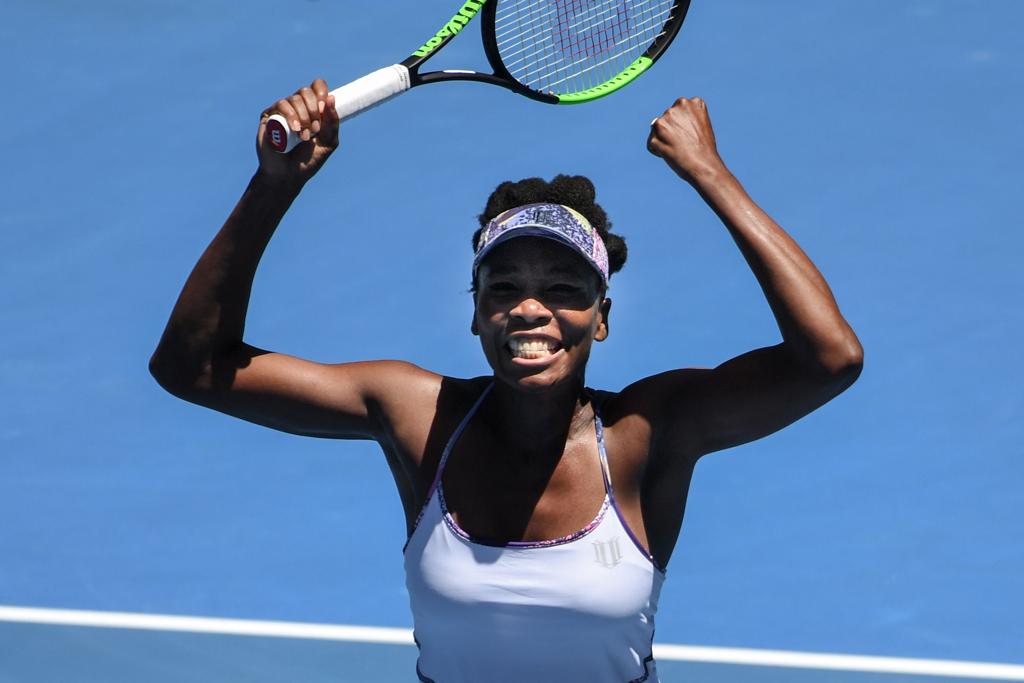 Venus Willians, irmã de Serena, comemora classificação histórica para a semifinal do Austrália Open | SAEED KHAN/AFP