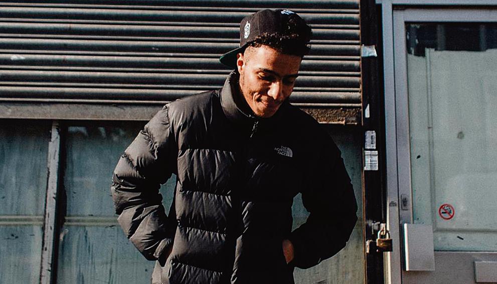 AJ Tracey encabeça listas de importantes veículos como Rolling Stone e BBC | Vicky Grout/Divulgação