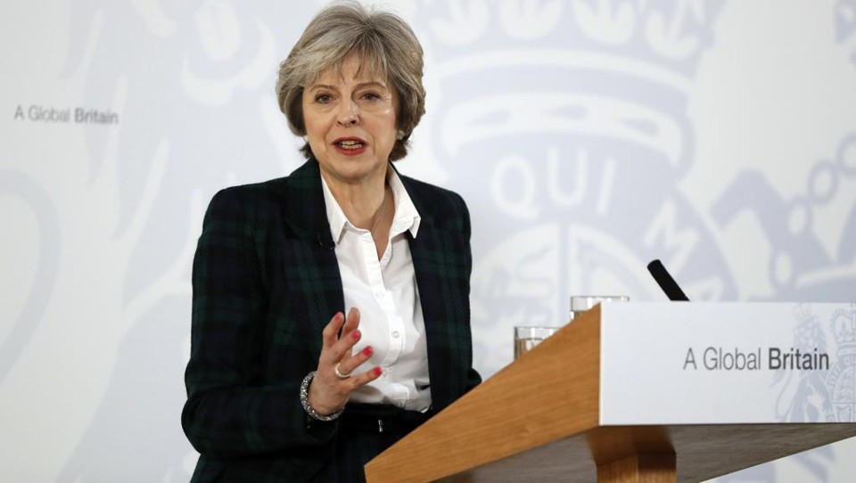 Theresa May, primeira-ministra britânica, anuncia termos par saída da UE. | KIRSTY WIGGLESWORTH/AFP