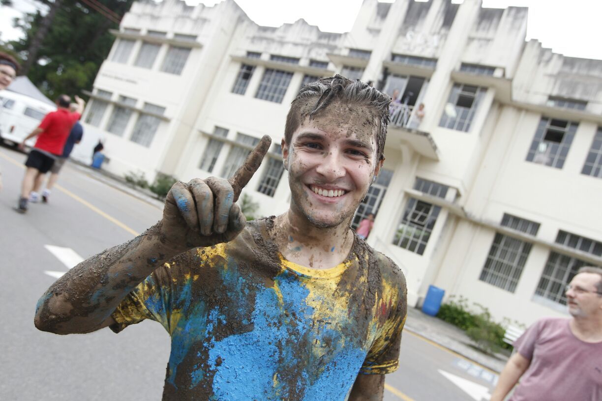 Vinícius Castagna Lepca, primeiro lugar geral no vestibular da UFPR, estudava pelo menos 12 horas diárias | Antonio More/Gazeta do Povo