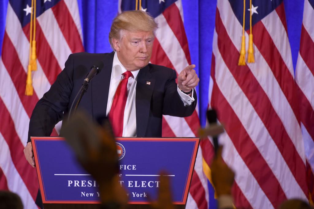 Segundo relatório, o presidente russo Vladimir Putin teria se empenhado pessoalmente para a elieção de Donald Trump. | DON EMMERT/AFP