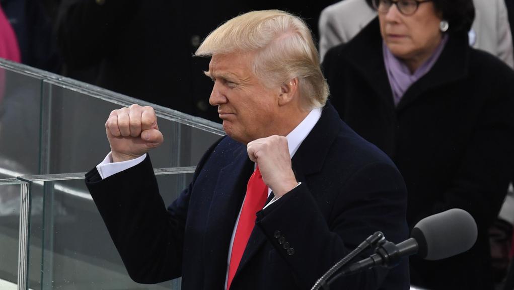 Donald Trump durante cerimônia de posse, nesta sexta-feira (20) | MARK RALSTON/AFP