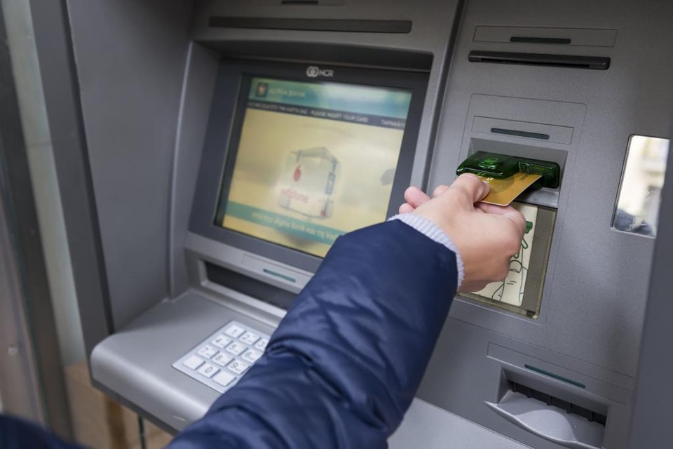 Entre as opções estão a migração de conta corrente e de dívidas entre os bancos | Bigstock/Bigstock