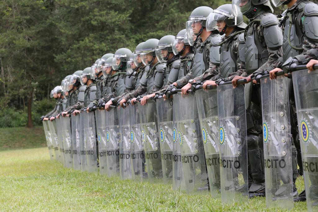 Nesta quaarta-feira, presidente Michel Temer assinou decreto autorizando as Forças Armadas a atuar nos presídios. | Ivonaldo Alexandre/Gazeta do Povo