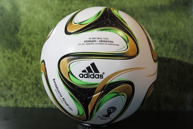 Uma das bolas utilizadas na decisão entre Alemanha e Argentina na Copa do Mundo de 2014. | Antônio More/Gazeta do Povo