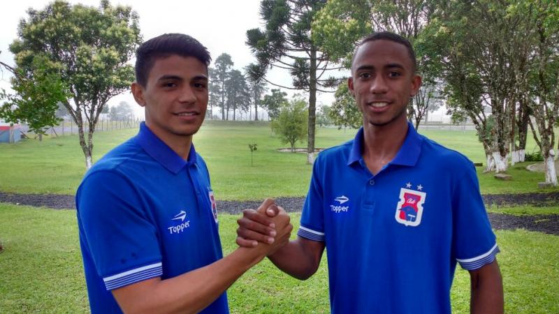 Renatinho e Ítalo: entrosamento conseguido no Guarani agora no Paraná. | Divulgação/Paraná Clube